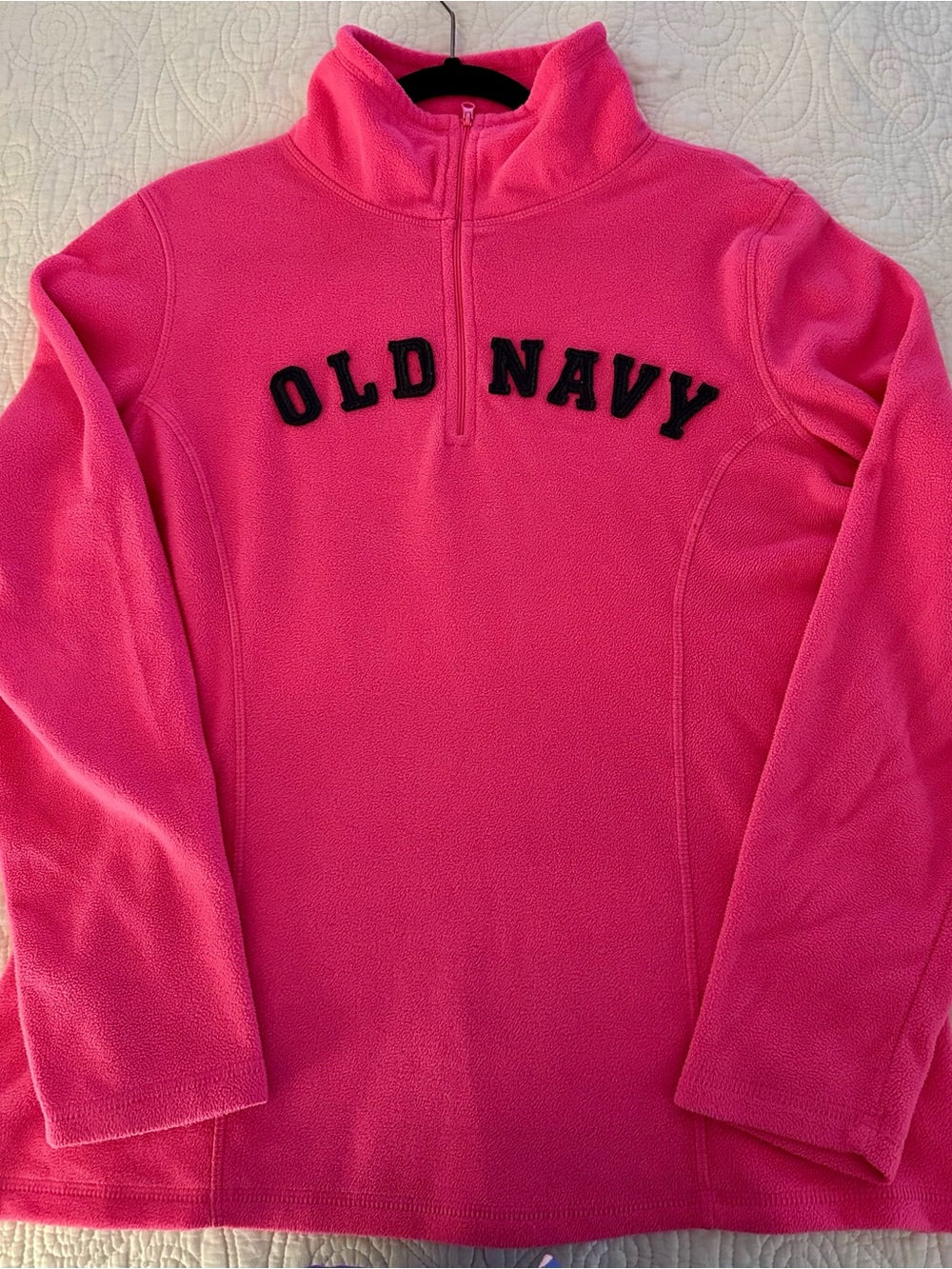 Old Navy fleece pullover sweater